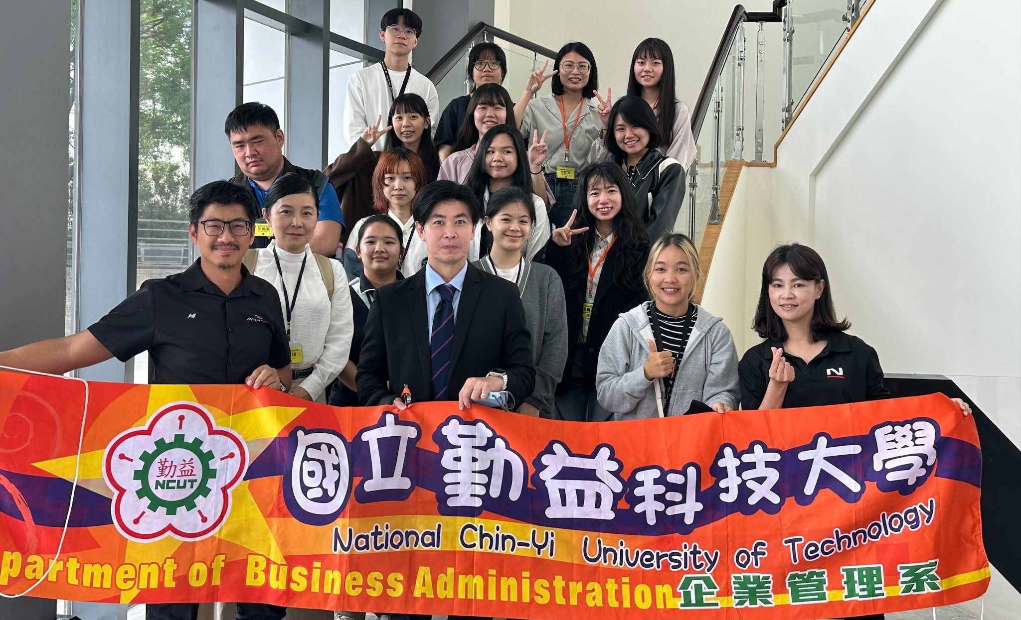 國立勤益科技大學 「企業管理學系所 」蒞臨參訪